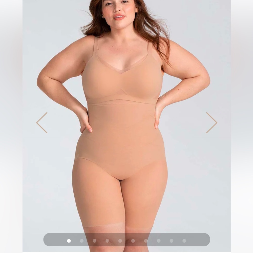 HoneyLove SuperPower Short in Sand, Size 2X, NWOT